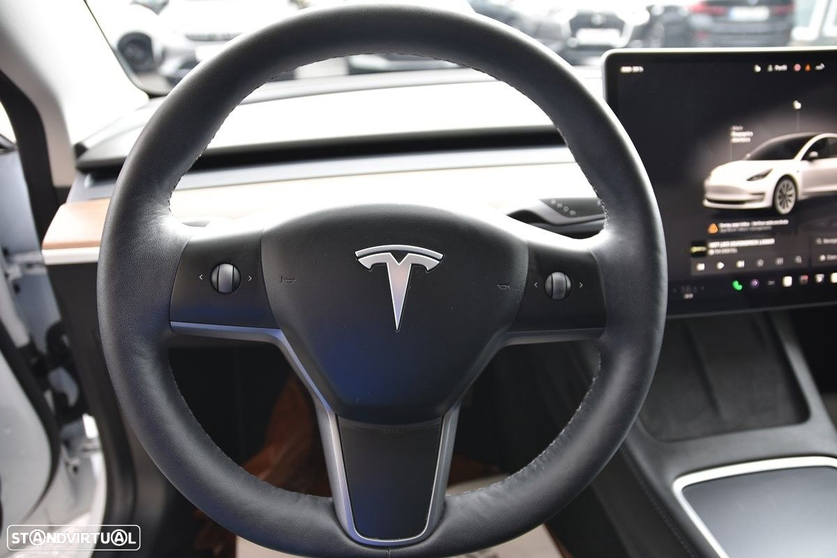 Tesla Model 3 Tração Traseira - 16