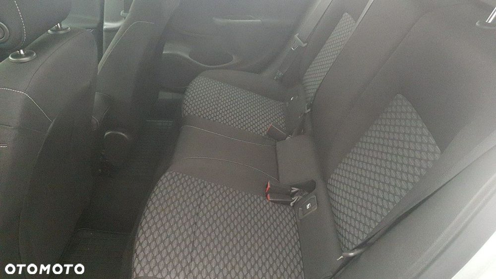 Opel Astra - 15