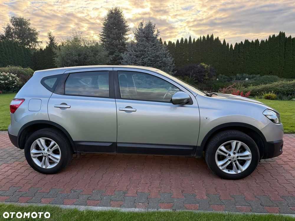 Nissan Qashqai 1.5 dCi DPF acenta - 4