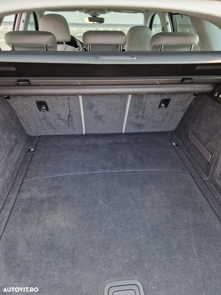Audi A4 Avant 2.0 TDI quattro S tronic - 12