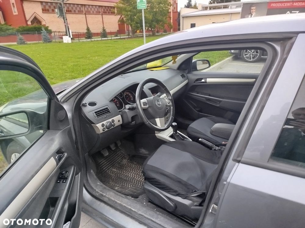 Opel Astra 1.6 Enjoy - 1