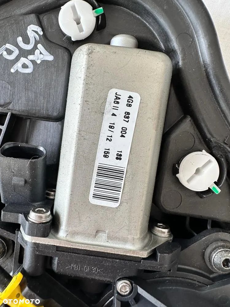 Zamek zamki drzwi dociąg dociągi komplet Audi A7 4G8 - 3
