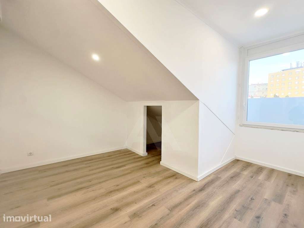 Apartamento T3 com varanda em Estrela, Lisboa - Grande imagem: 5/22