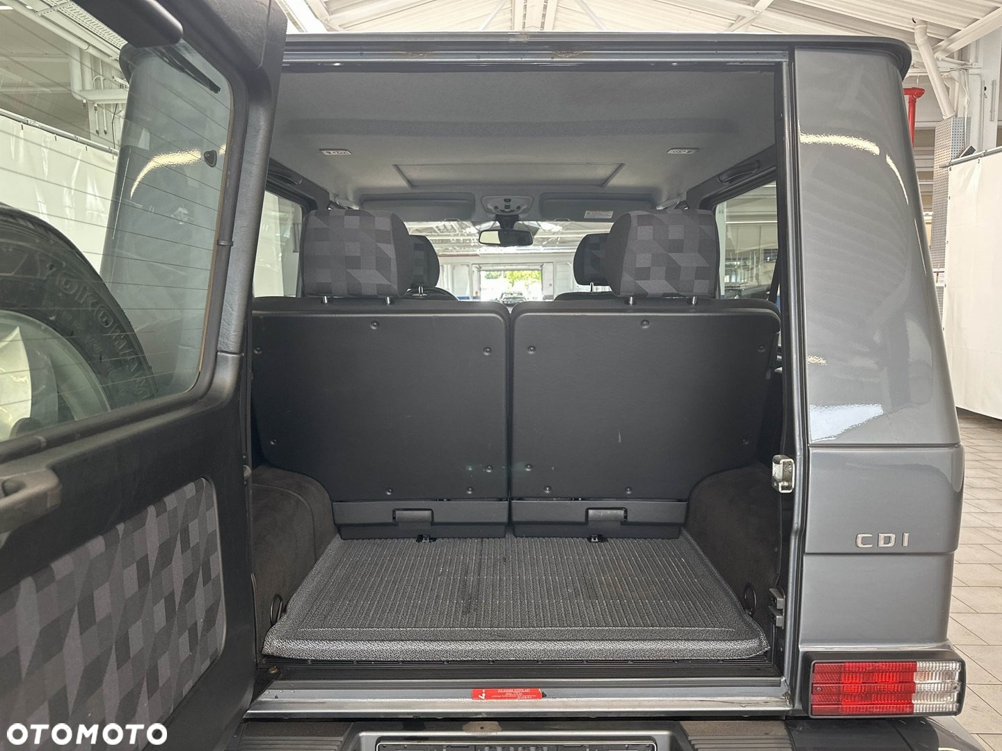 Mercedes-Benz Klasa G 320 CDI 7G-TRONIC - 12