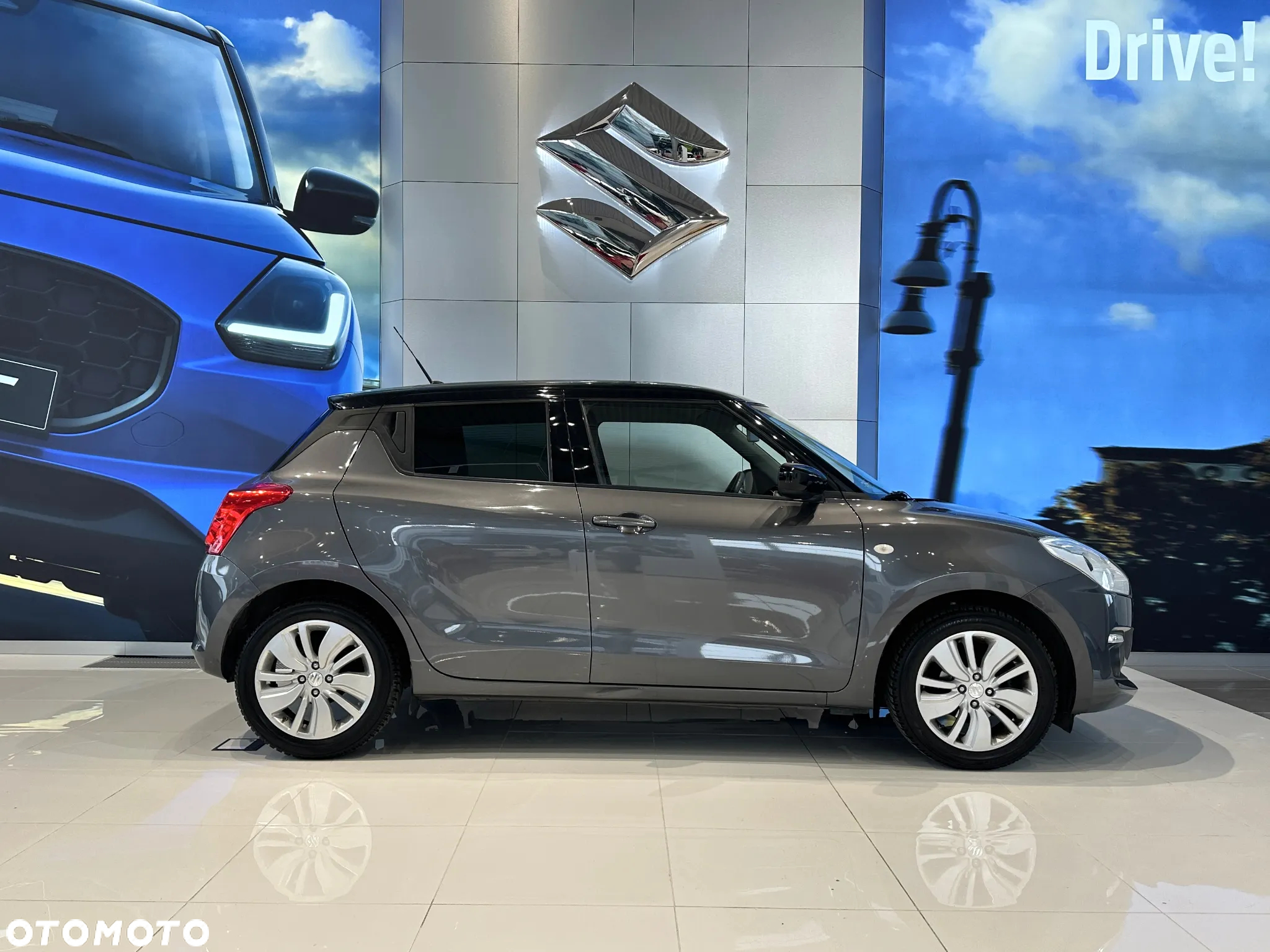 Suzuki Swift 1.2 Premium Plus CVT - 6