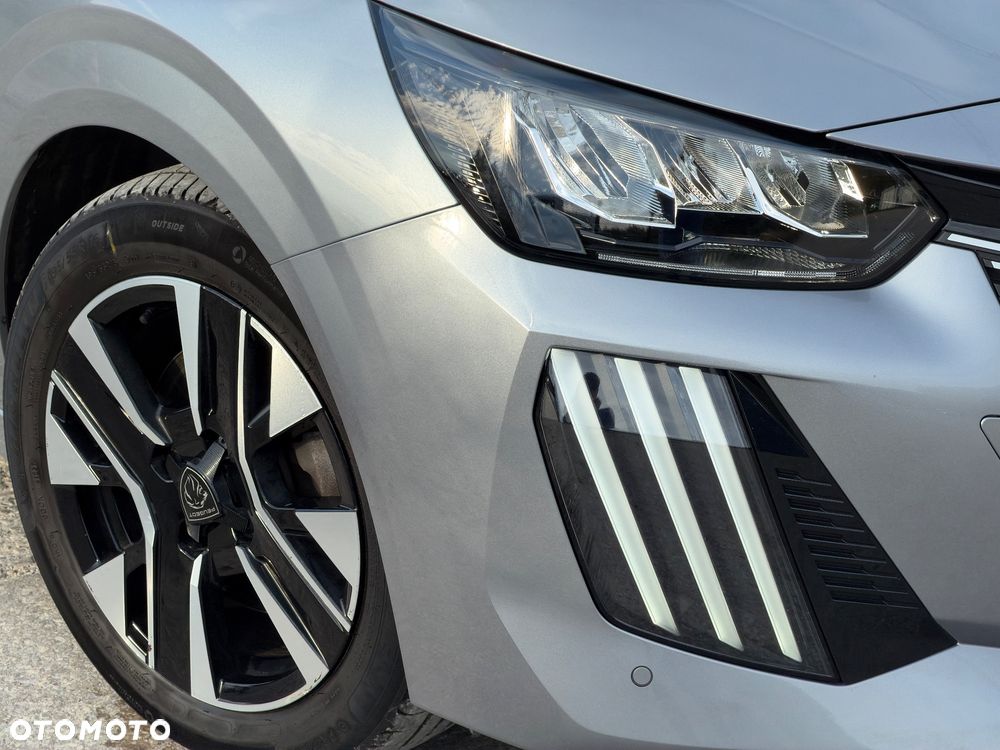 Peugeot 208 1.2 T Business S&S - 16