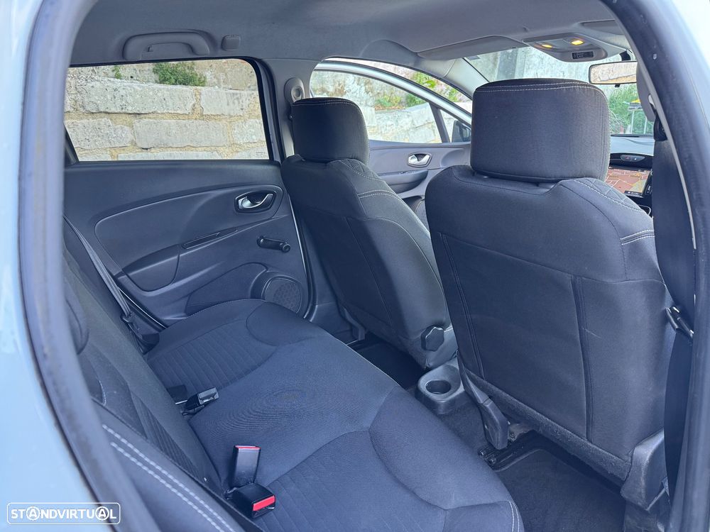 Renault Clio Sport Tourer 0.9 TCe Limited - 23