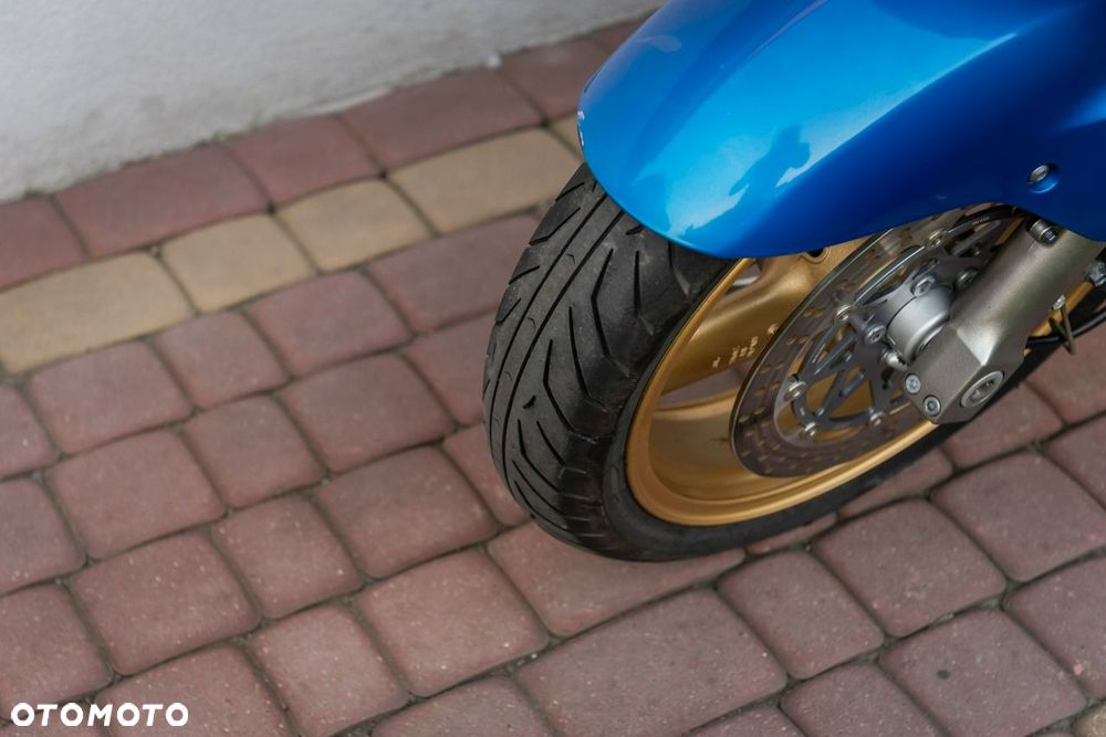 Kawasaki ZZR - 8