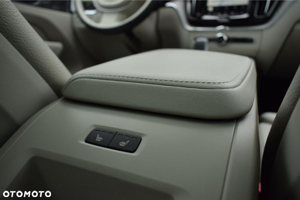 Volvo XC 60 - 20