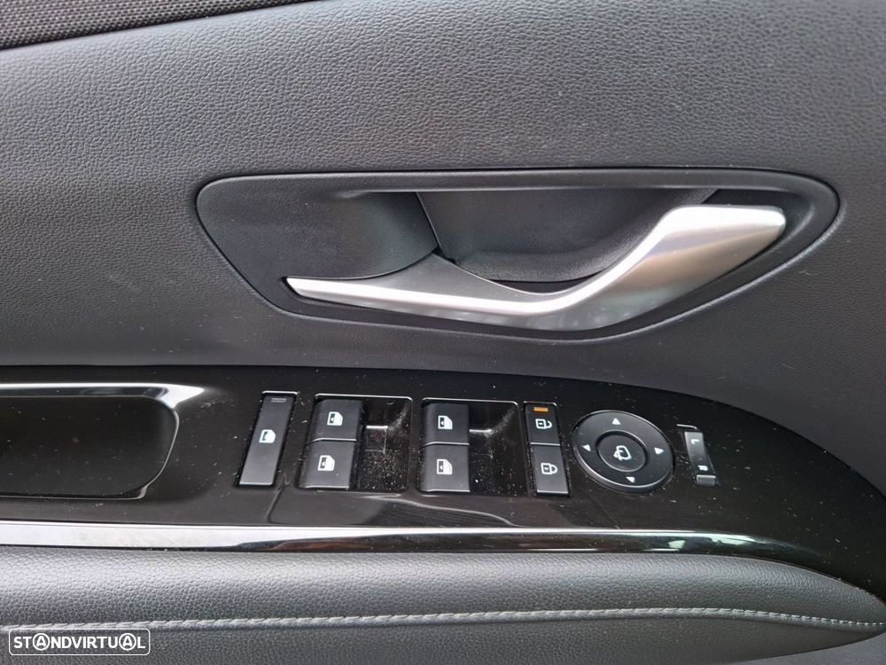 Hyundai Tucson 1.6 T-GDI HEV Vanguard+TA - 22
