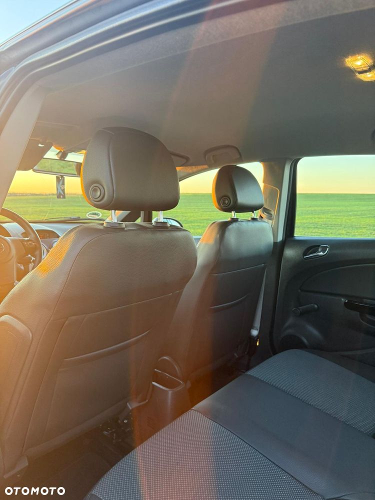 Opel Corsa 1.2 16V Selection 110 Jahre - 25