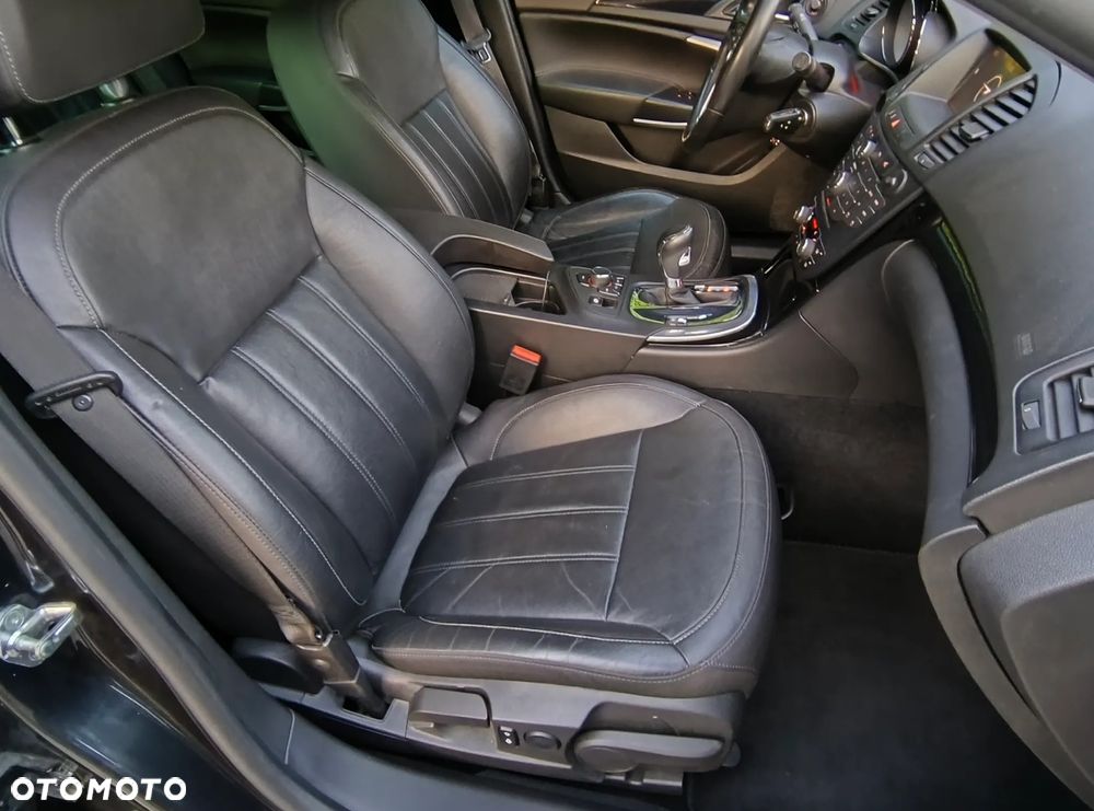 Opel Insignia 2.0 CDTI Automatik 4x4 Sport - 29