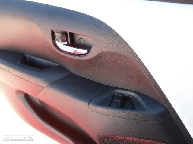 Toyota Aygo 1.0 X-Play+X-Touch - 22