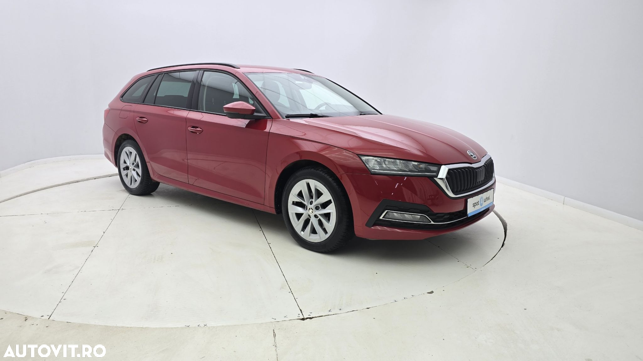 Skoda Octavia Combi 2.0 TDI DSG 4X4 Style - 4