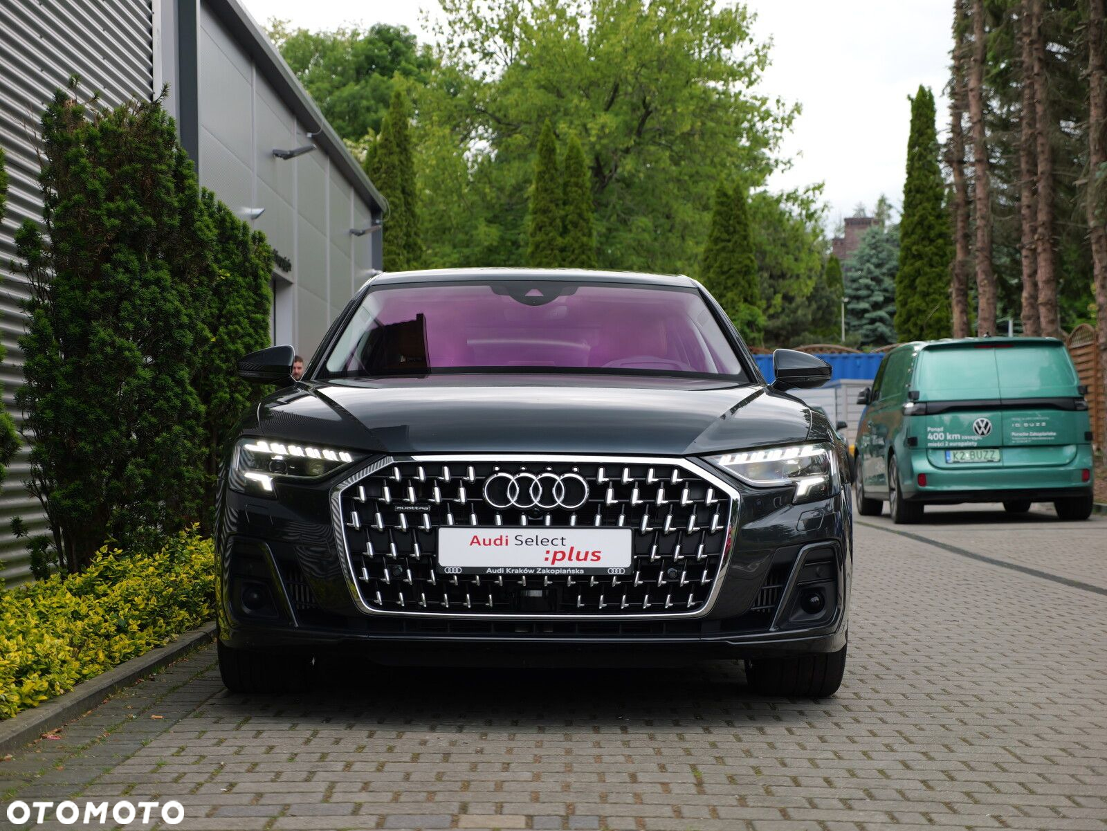 Audi A8 - 11
