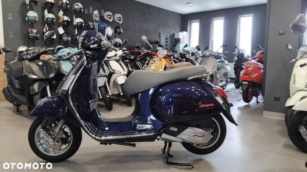Vespa GTS - 5