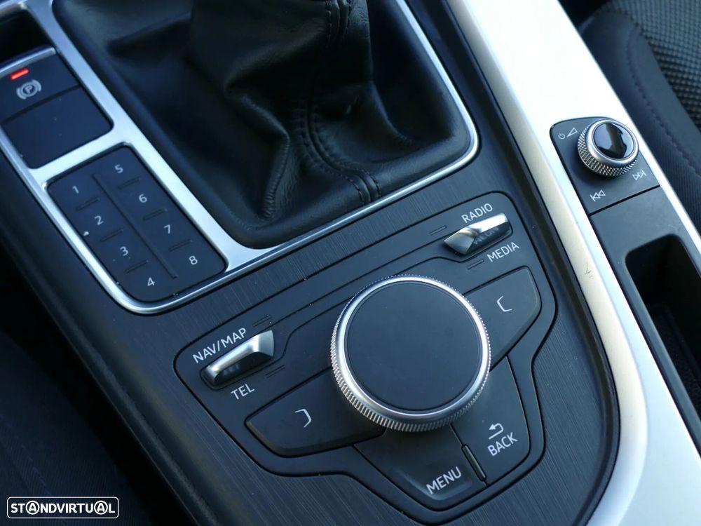 Audi A4 Avant 2.0 TDI - 24