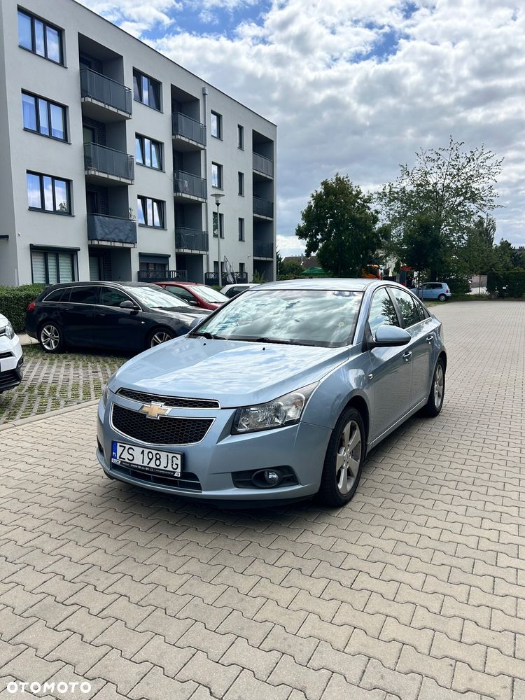 Chevrolet Cruze - 2
