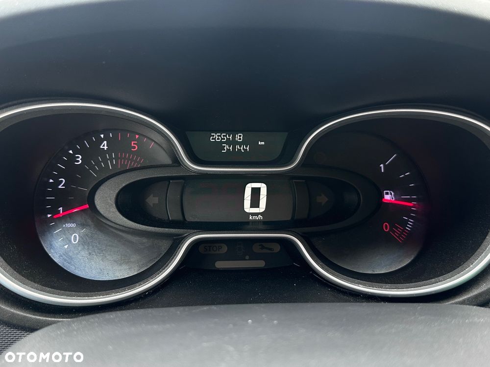 Renault Trafic - 15