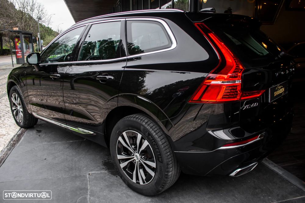 Volvo XC 60 2.0 T8 PHEV Momentum AWD - 3