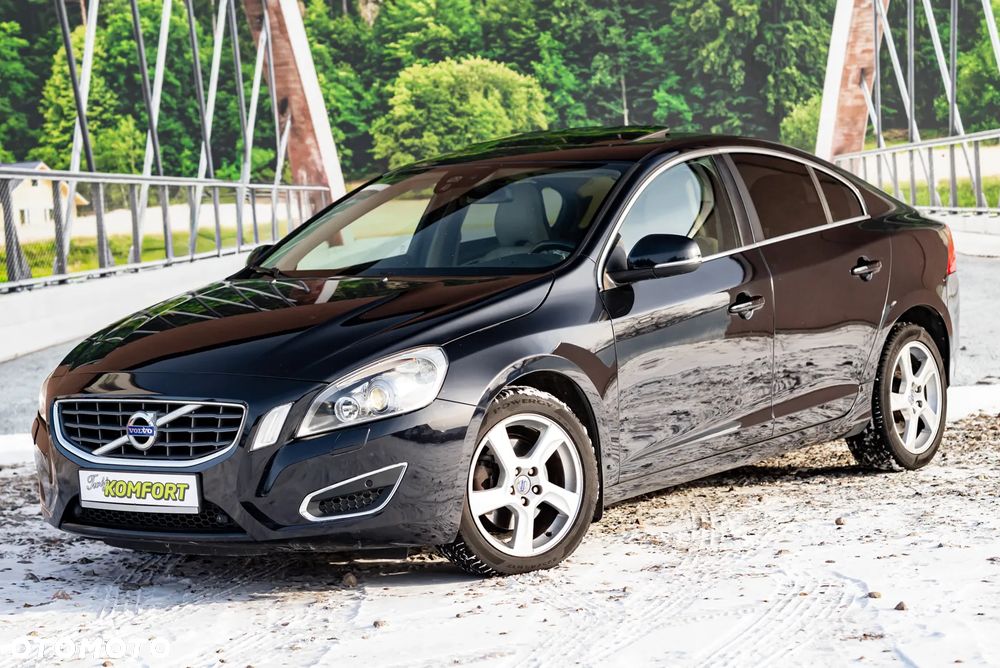 Volvo S60 - 3