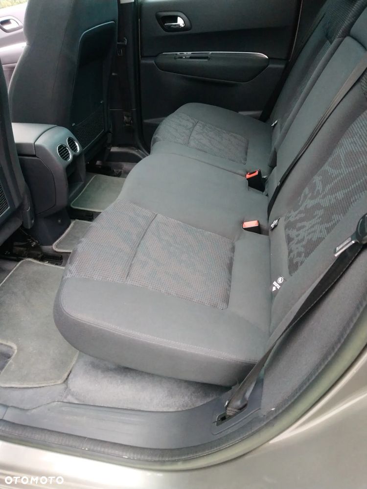 Peugeot 3008 HDi 150 Allure - 24