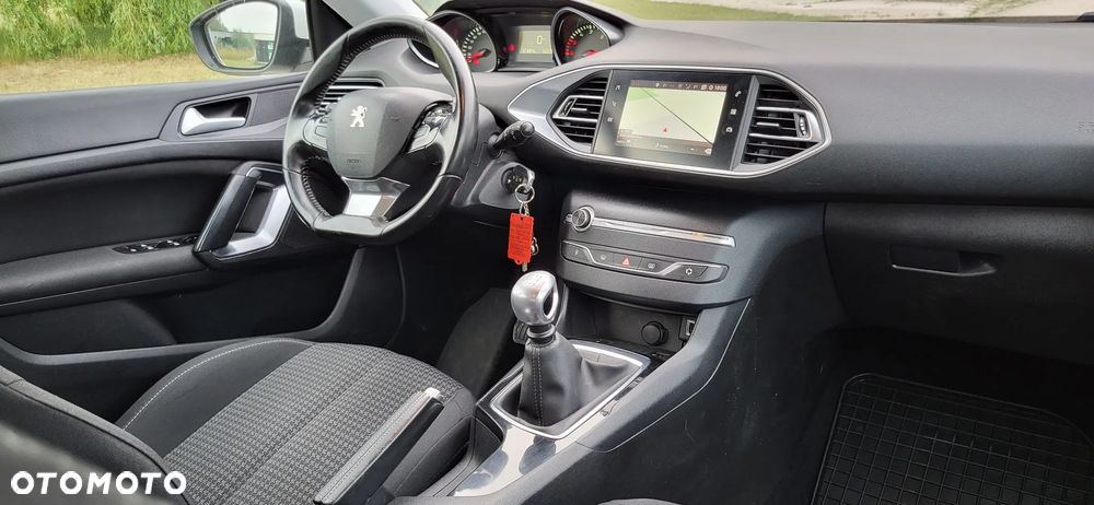 Peugeot 308 - 21