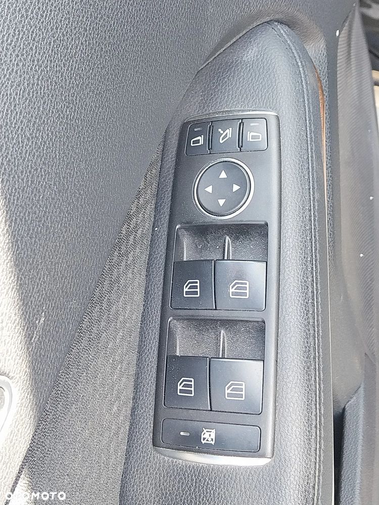 Mercedes-Benz Klasa E 200 BlueTEC 7G-TRONIC Elegance - 10
