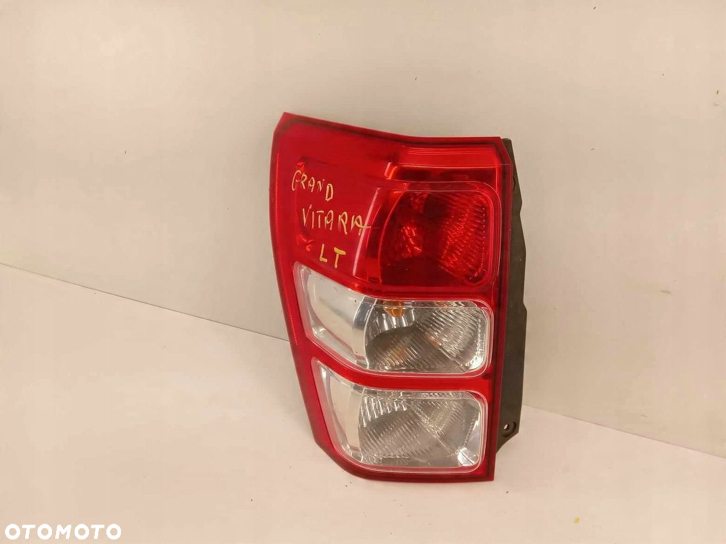 LAMPA LEWA TYLNA SUZUKI GRAND VITARA II 05-08 - 4