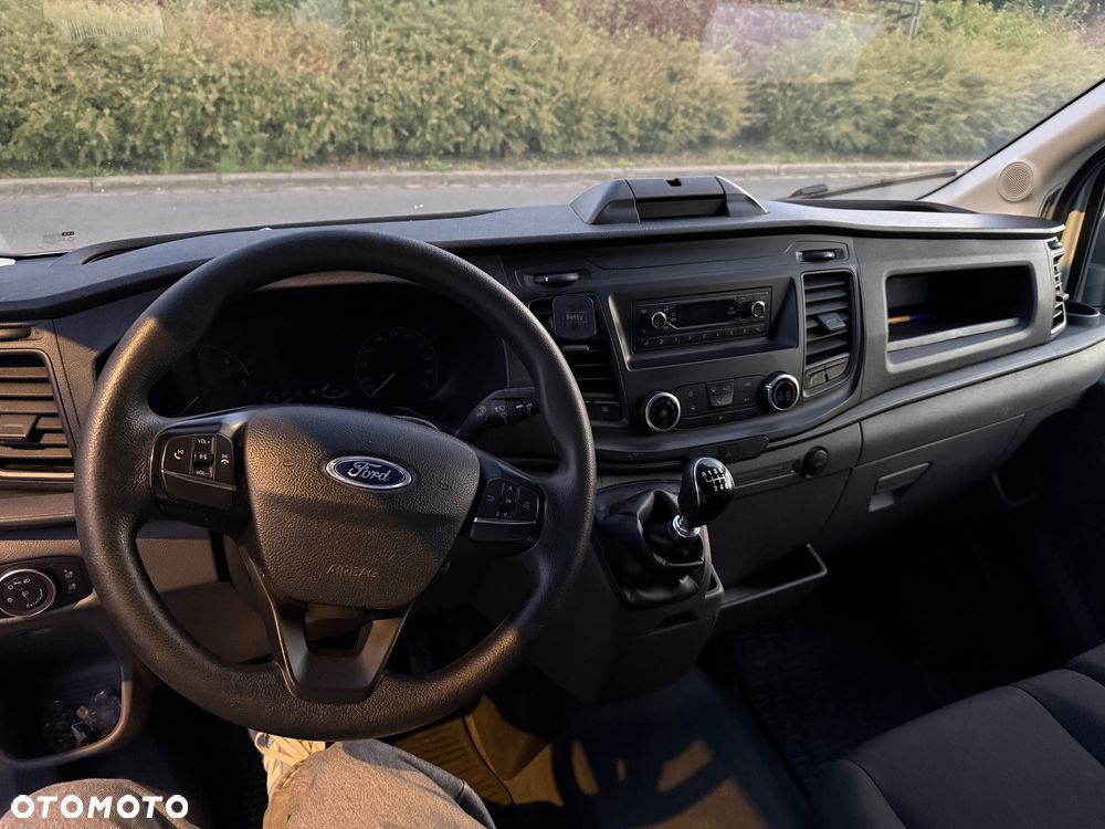 Ford Transit - 10