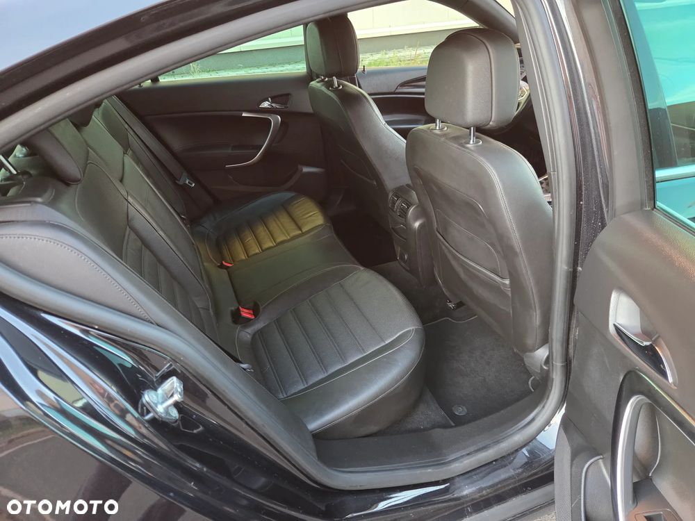 Opel Insignia 2.0 Exclusive - 19