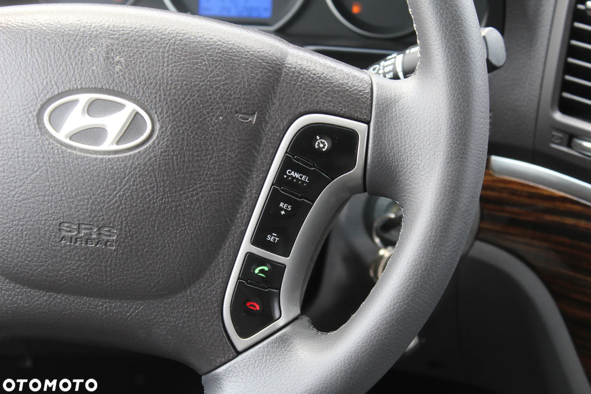Hyundai Santa Fe 2.4 Sport Utility - 18