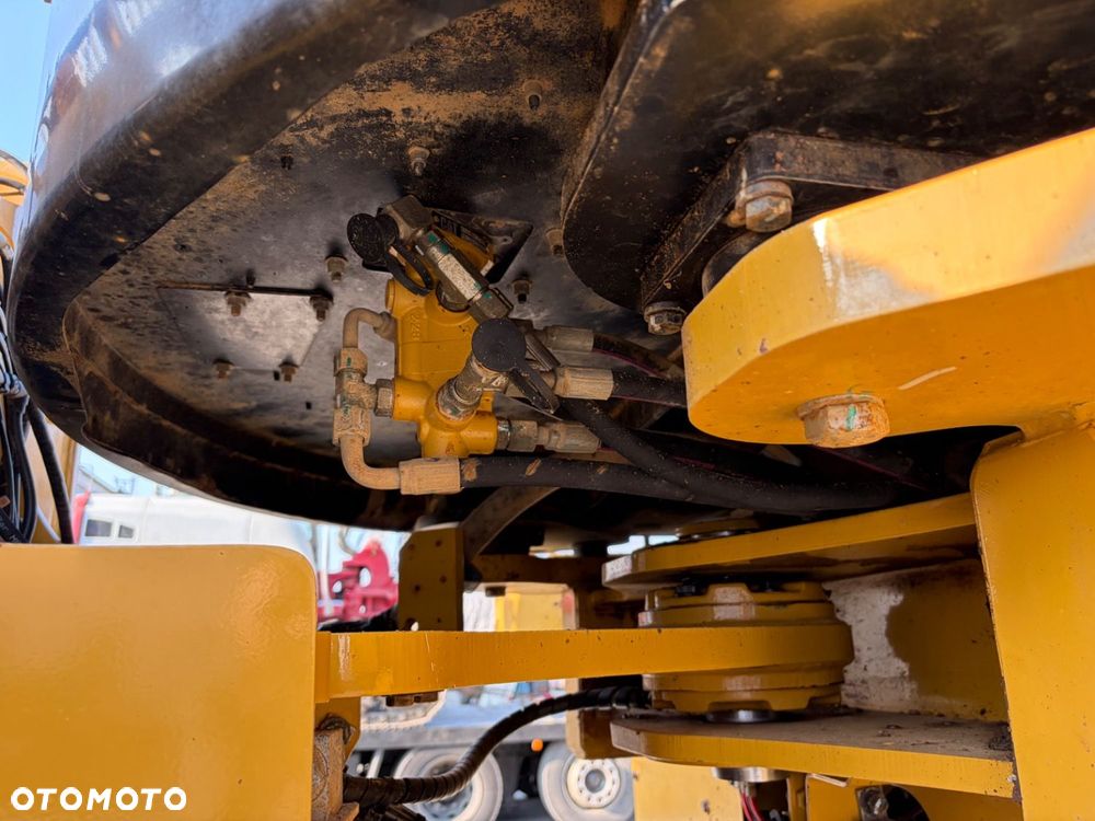 CAST 966 Mxe 4X4 - 34