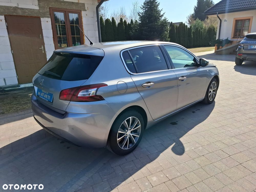 Peugeot 308 - 3