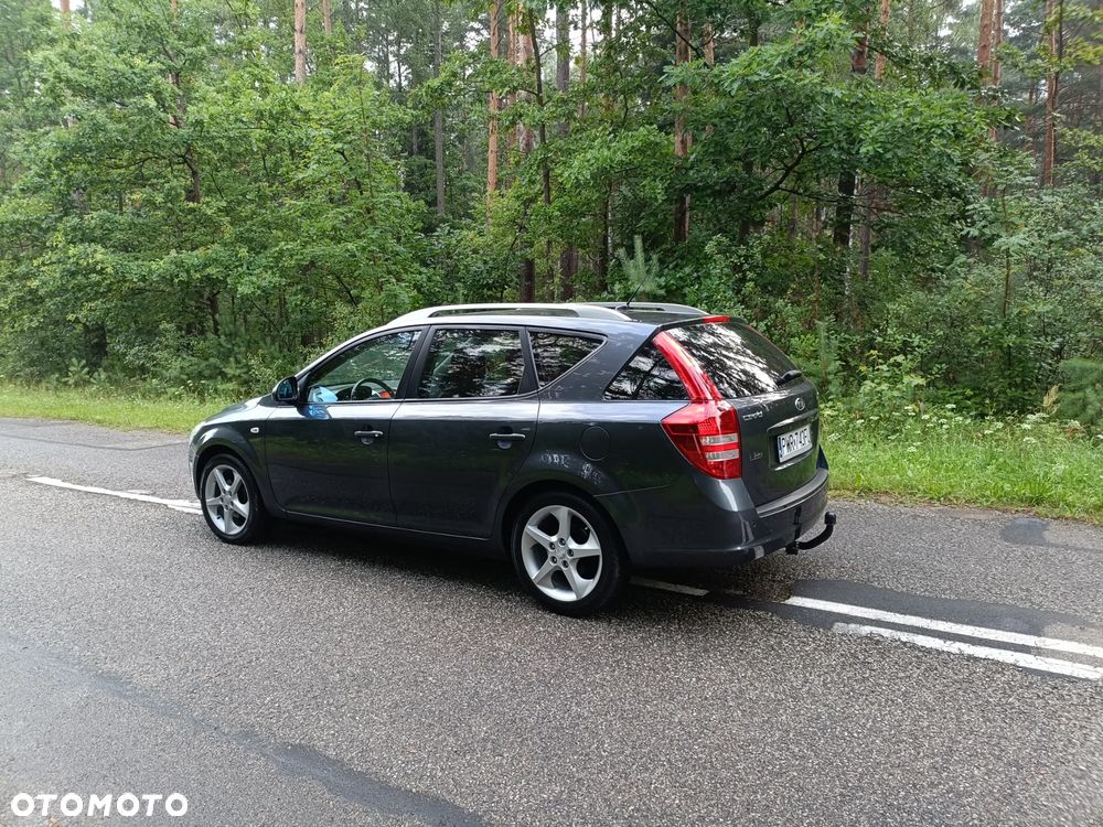 Kia Ceed 1.6 Crdi Comfort - 23