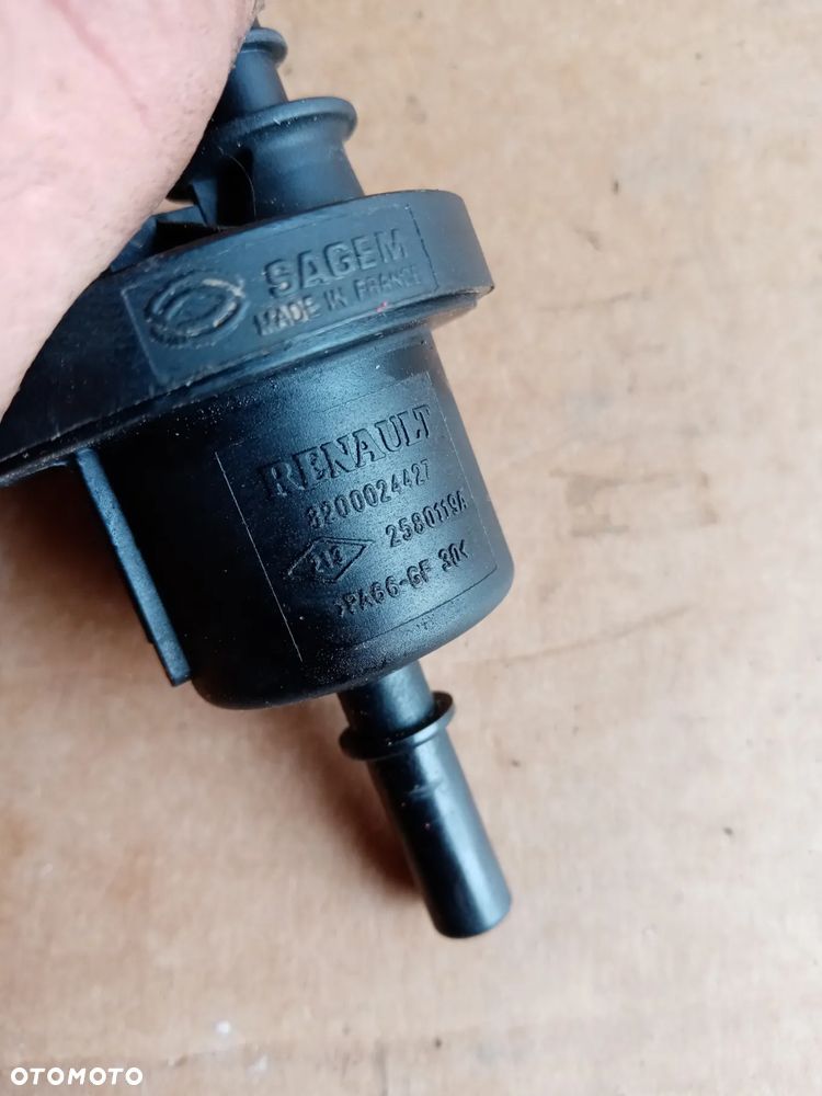 Zawór zaworek podciśnienia Renault Megane II 8200024427 - 3