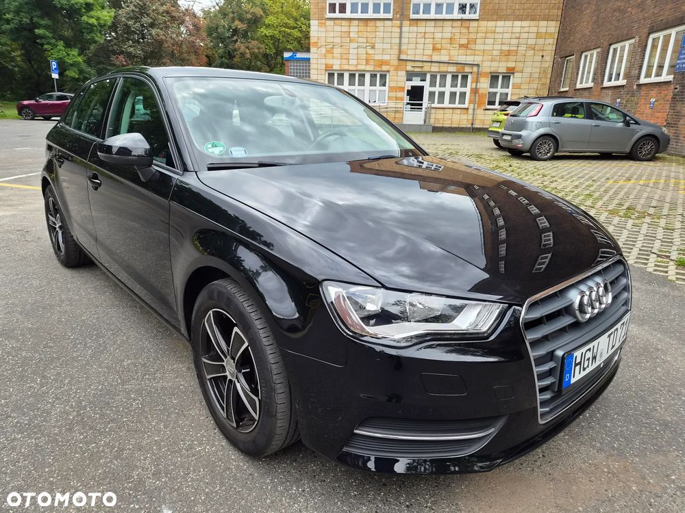 Audi A3 Sportback 1.2 TFSI Ambition - 2
