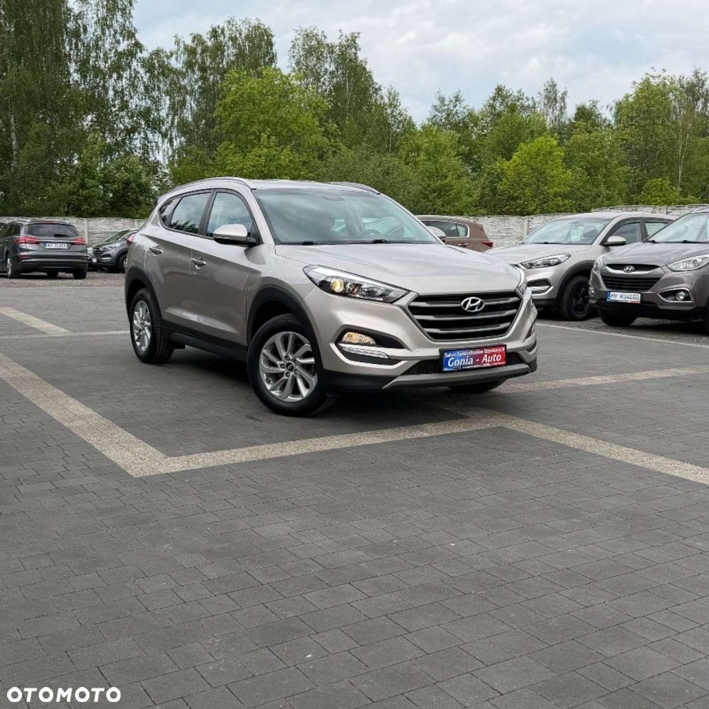 Hyundai Tucson - 2