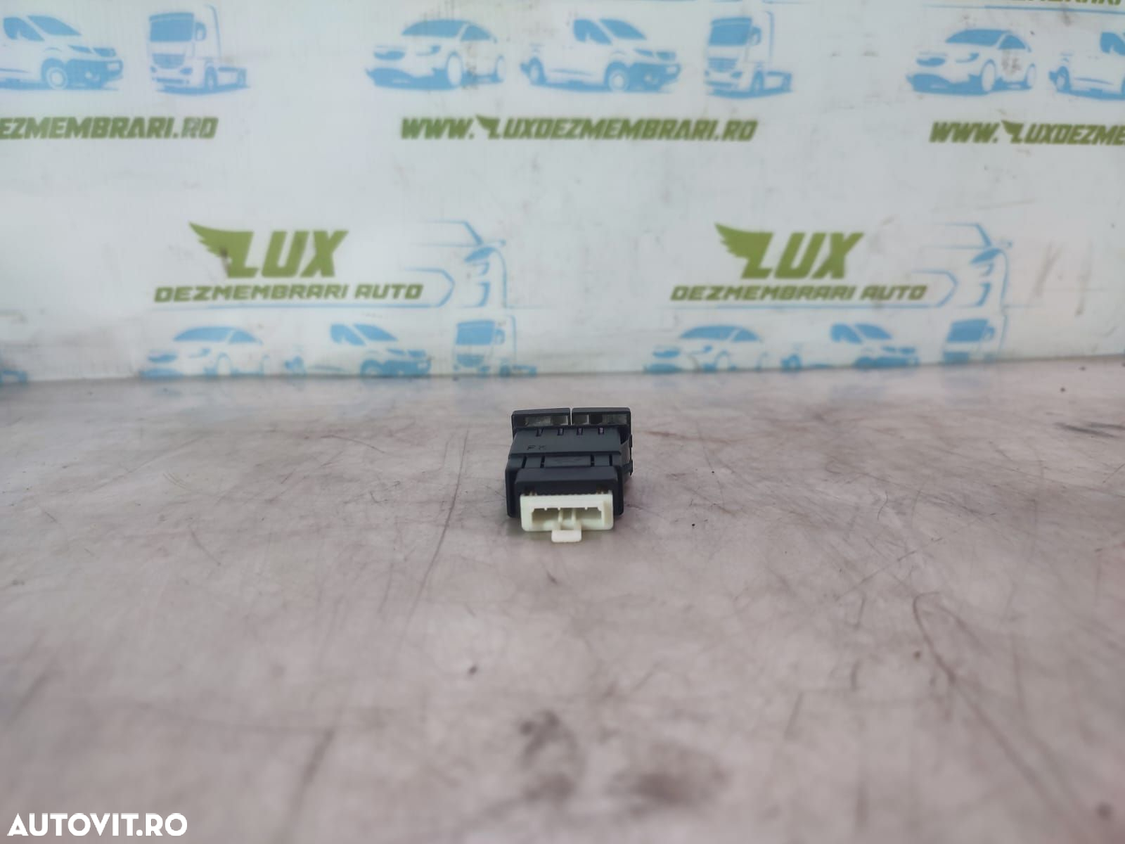 Buton cruise control 5801856103 IVECO Stralis generatia [2014 - 2019] - 2