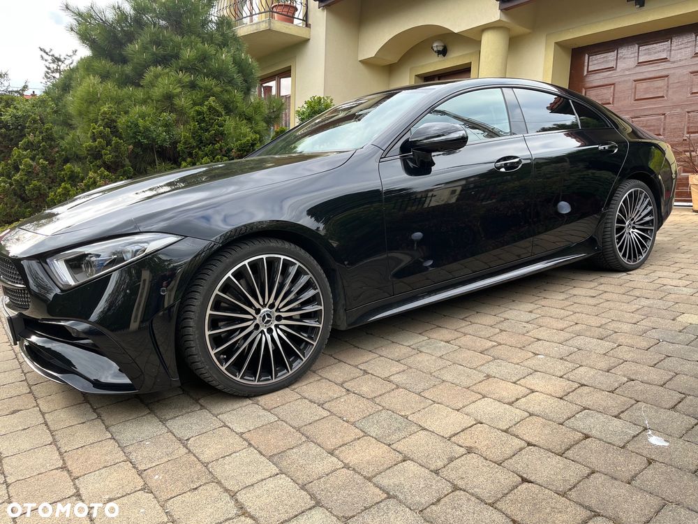 Mercedes-Benz CLS 300 d 4-Matic AMG - 2
