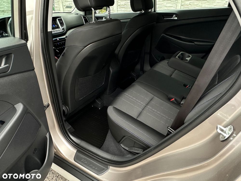 Hyundai Tucson 1.6 GDI BlueDrive Comfort 2WD - 14