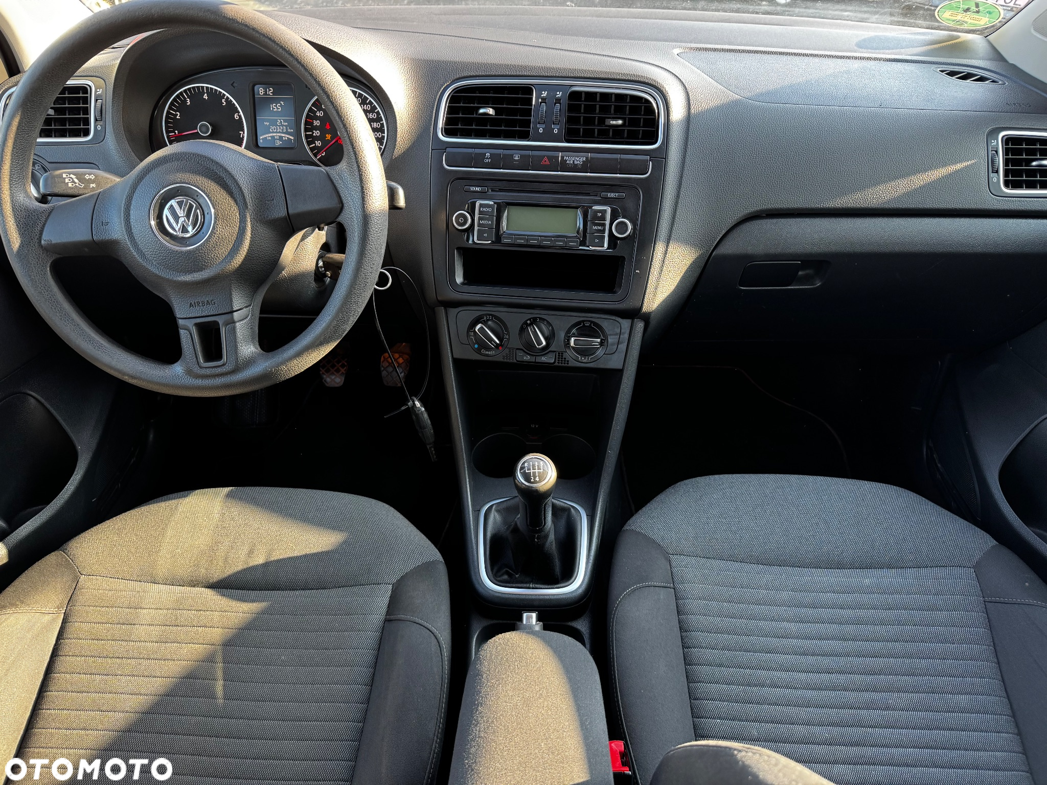 Volkswagen Polo 1.4 Comfortline - 21