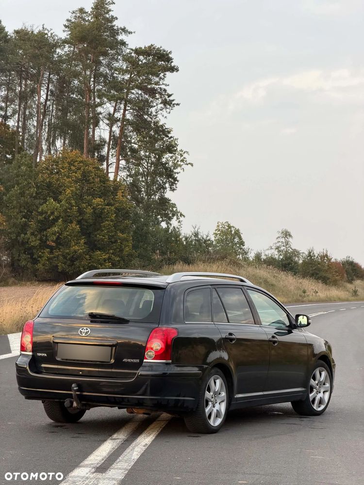 Toyota Avensis 2008 photo 3