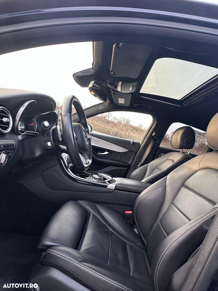 Mercedes-Benz GLC Coupe 250 4MATIC - 10