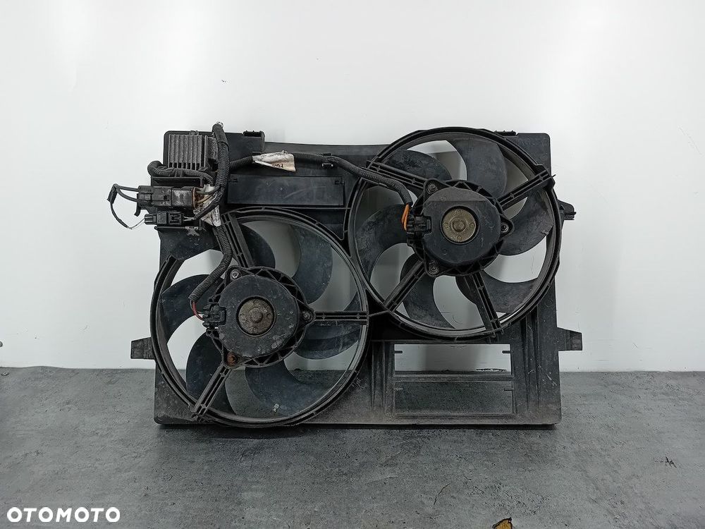 WENTYLATOR CHŁODNICY Z MODUŁEM JAGUAR X-TYPE 1X4H8T000BH  1X4H8C607AF - 4