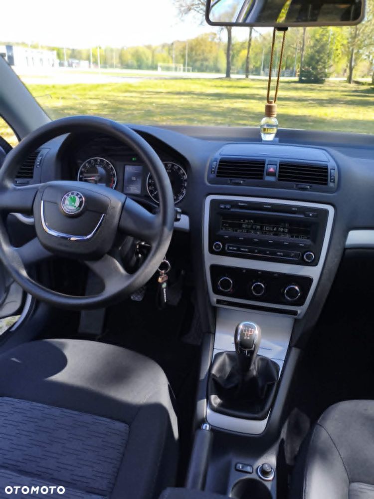 Skoda Octavia 1.6 TDI Ambiente - 22