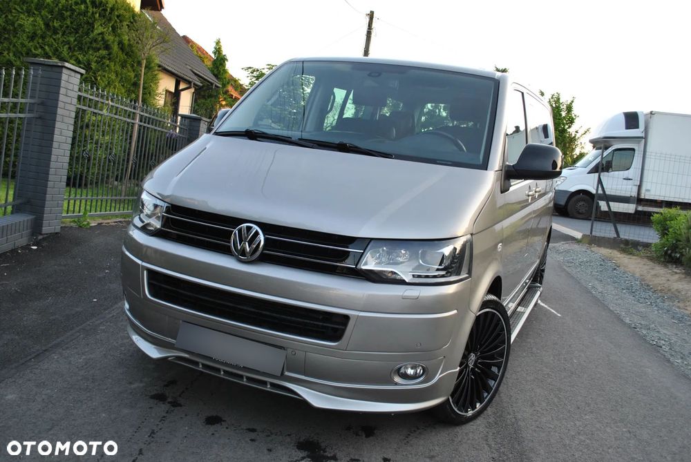 Volkswagen Multivan - 10