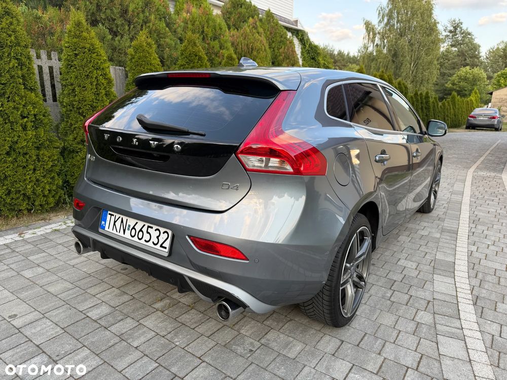 Volvo V40 D4 RDesign - 11