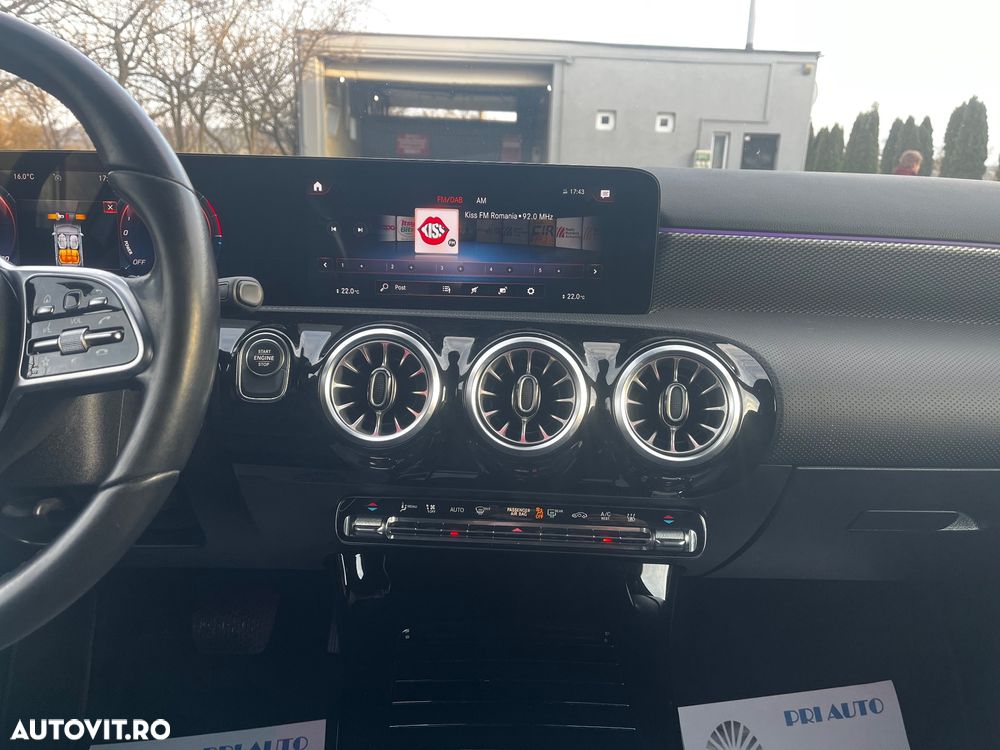 Mercedes-Benz A 250 e Sedan Aut. - 18