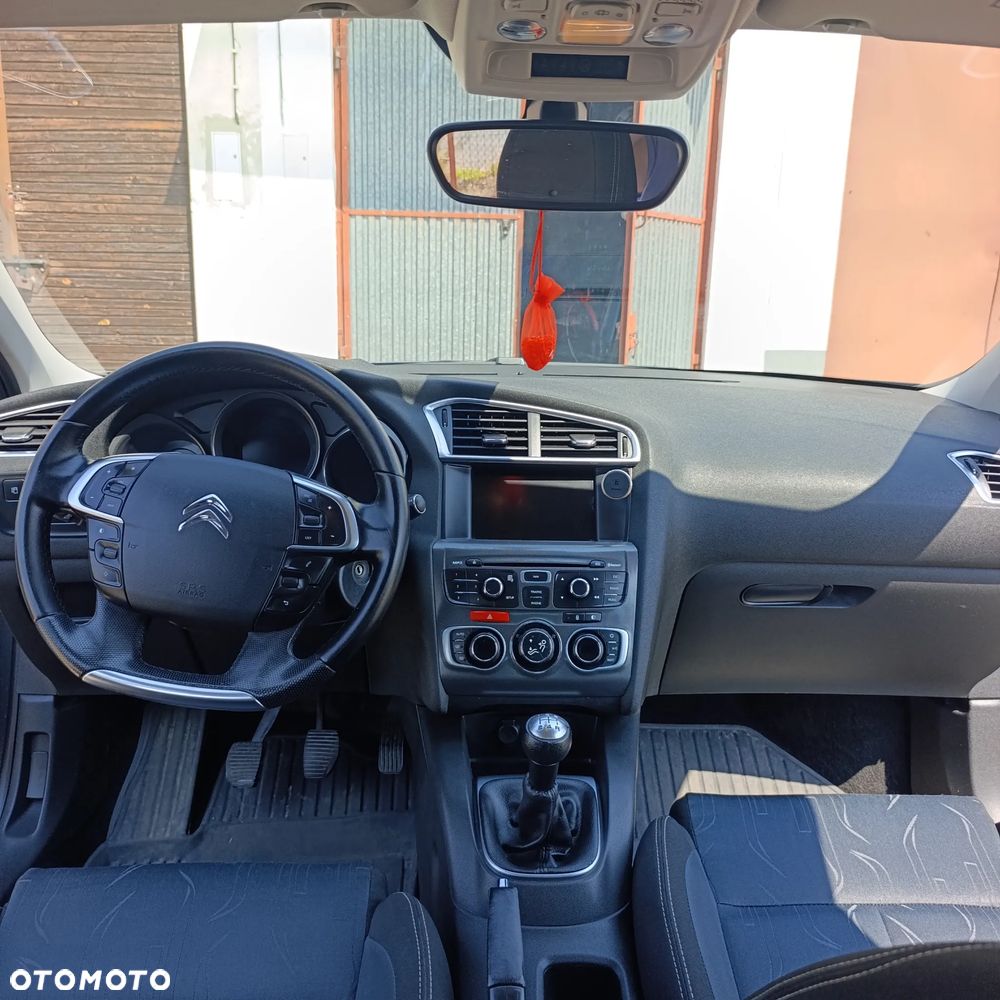 Citroën C4 HDi 90 Attraction - 7